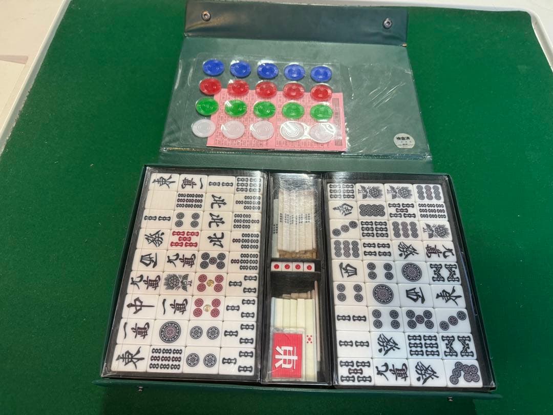 麻雀　折りたたみ式　雀卓　麻雀牌　セット