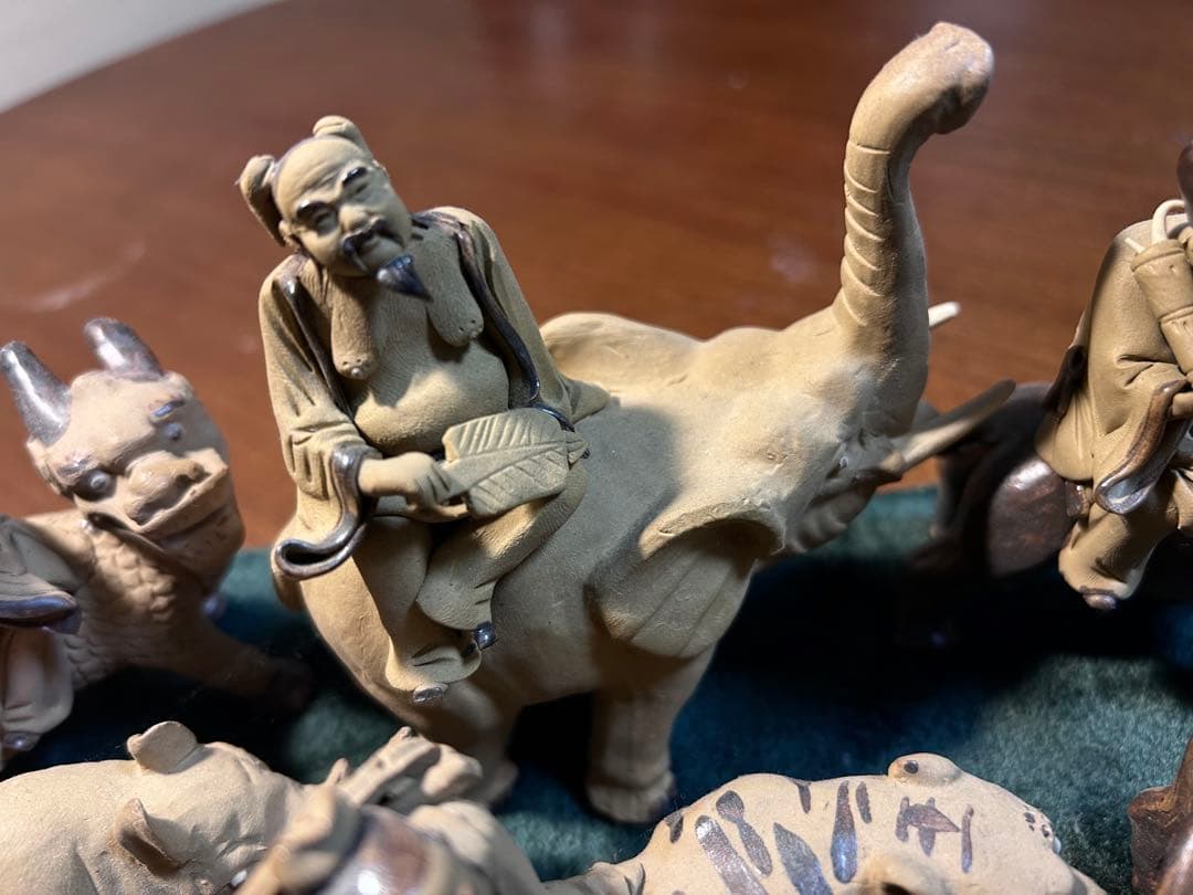 中国美術 工芸品 石湾人形 神獣八仙 (大) - メルカリ