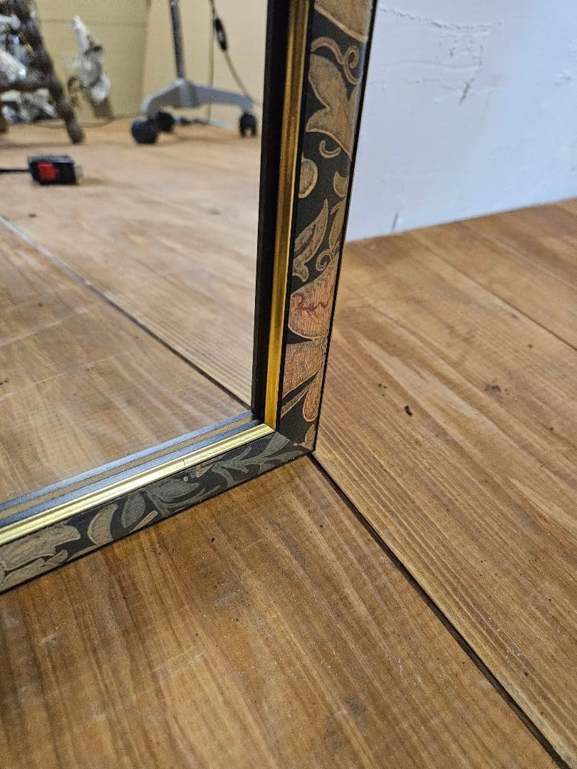 ヴィンテージ 木製 花柄の姿見 ウォールミラー 壁掛け 鏡 ウッドフレーム