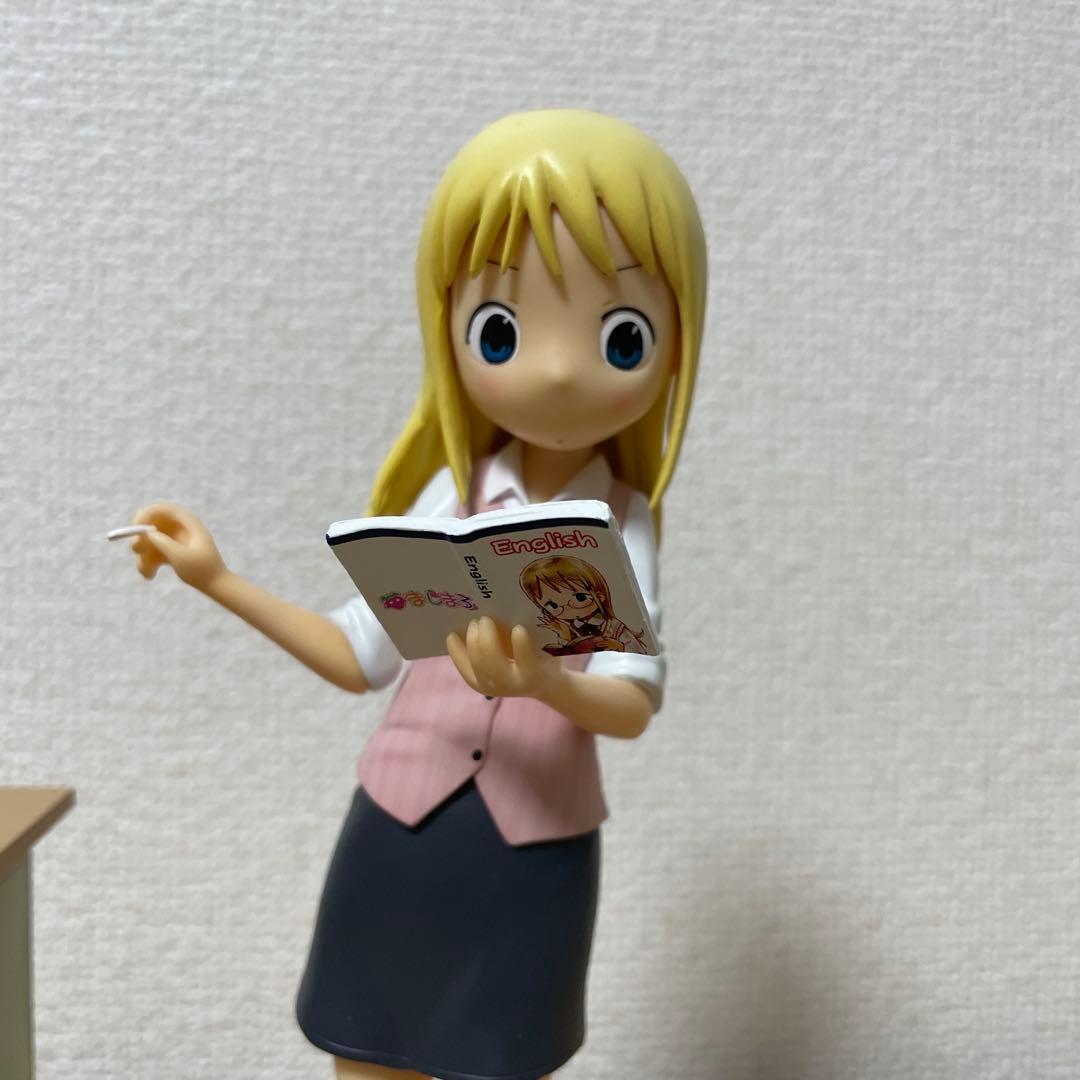 苺ましまろ アナ・コッポラ 英語教師 コナミフィギュア