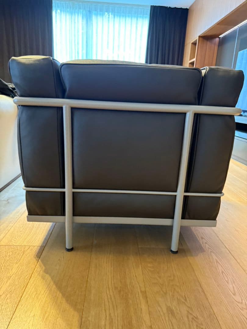 カッシーナ LCシリーズ 1人掛けソファ　ル コルビジェ