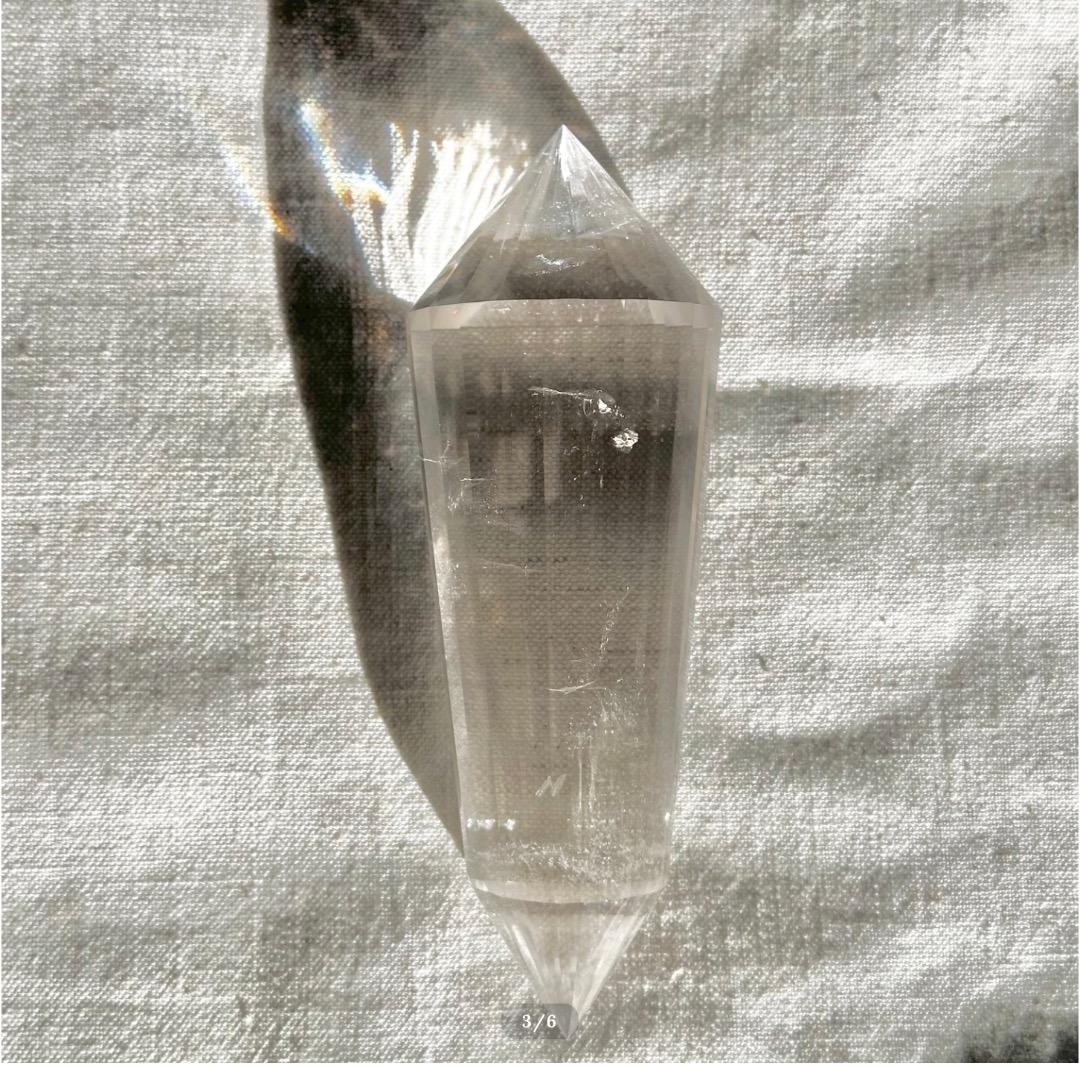 【クリアクォーツ 水晶】ヴォーゲルワンド クリスタル スタンド付　ブラジル産