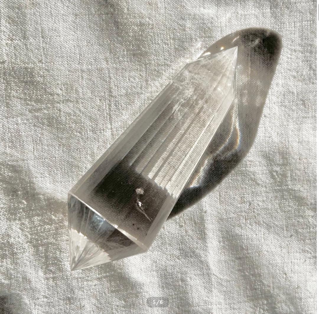 【クリアクォーツ 水晶】ヴォーゲルワンド クリスタル スタンド付　ブラジル産