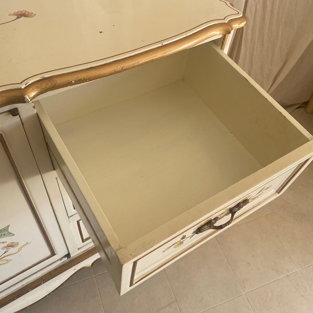 イタリア製　サイドボード　キャビネット　チェスト　トールペイント　猫脚　ロココ