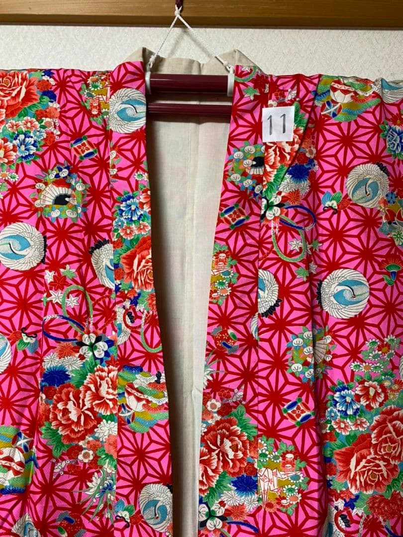 No.11アンティーク子供着物七五三めちゃくちゃ綺麗着丈126.5センチ裄丈65