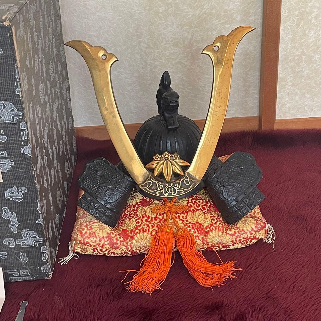 源九郎義経 長鍬形獅子頭の兜 出世兜