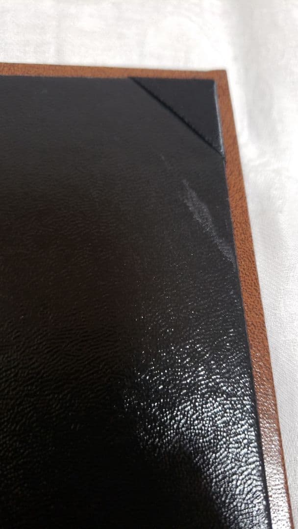 値下げ中！Gibson Custom ギター認定証 ブラウン - メルカリ