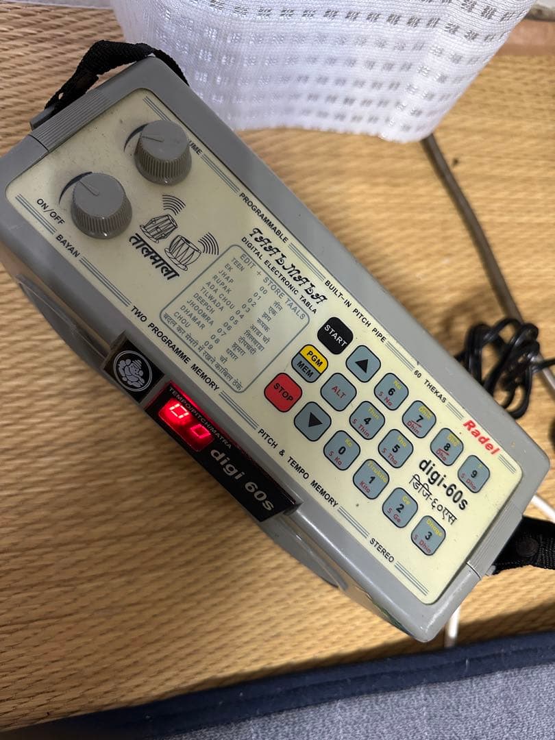 Radel digi 60s タブラマシン　美品　シタール　ヨガ　トレーニング