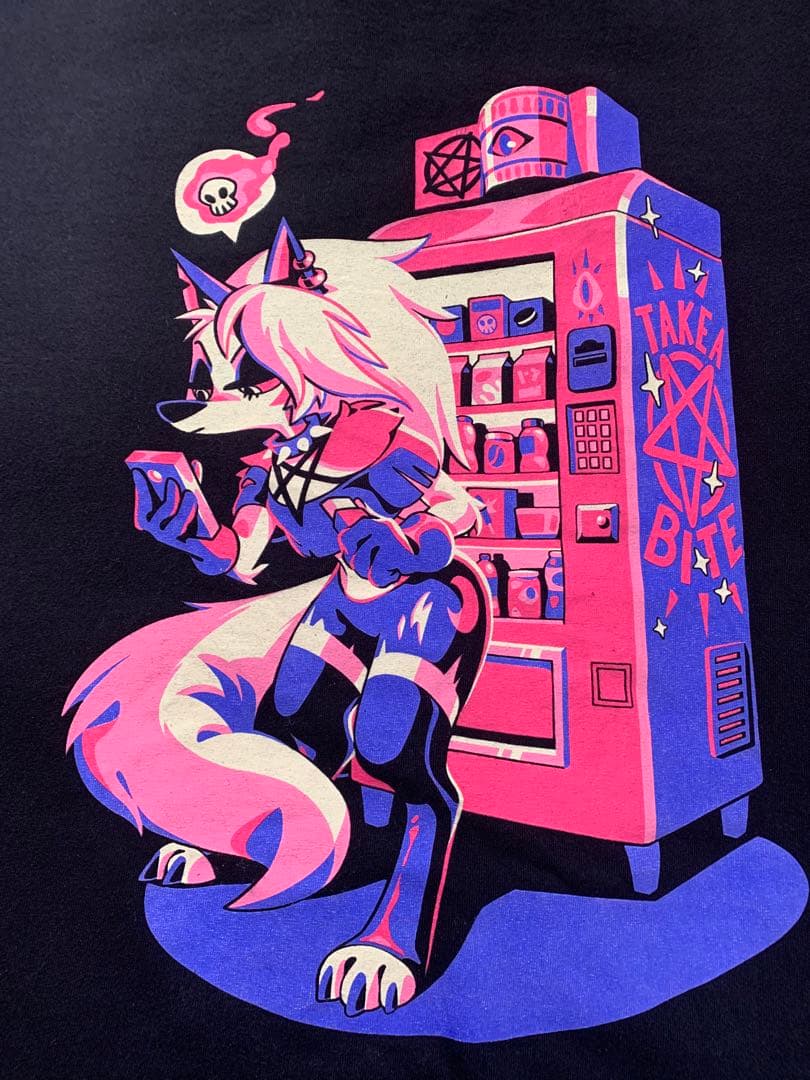 ヘルヴァボス ルナ公式Tシャツ | Mercari メルカリ｜8mart - The Japan