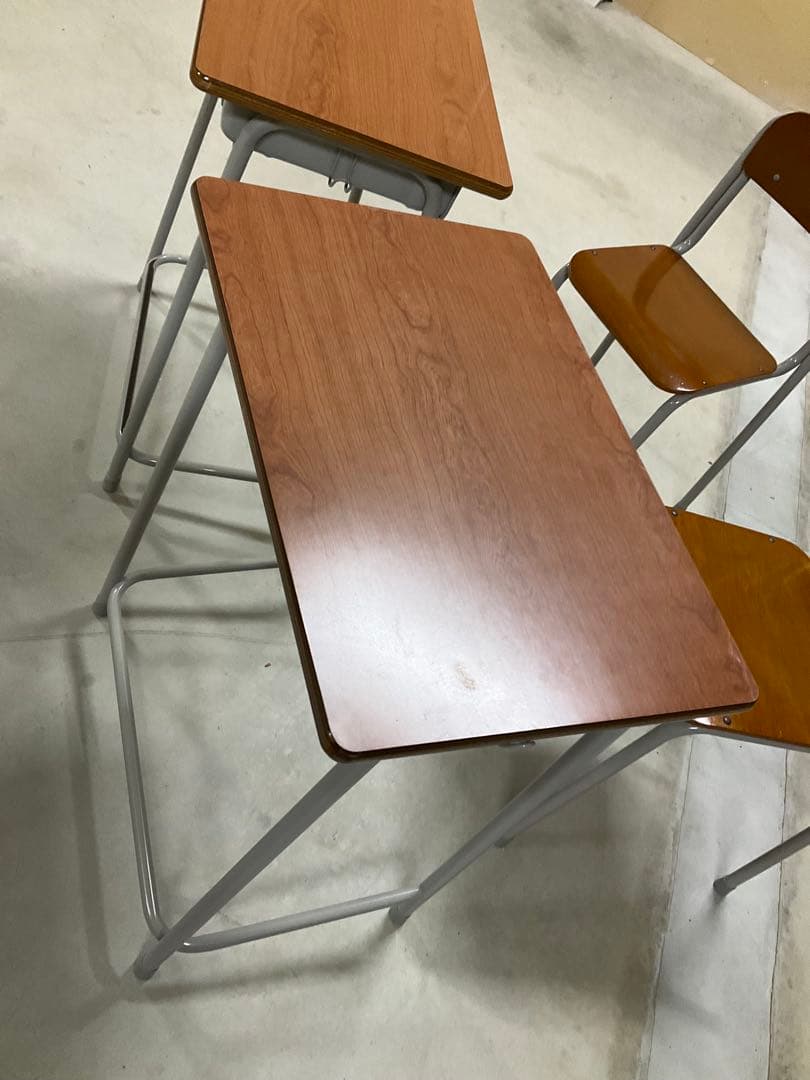これがラスト1点！！　⭐️美品⭐️ 学習机 なつかしい学校の机と椅子　2セット