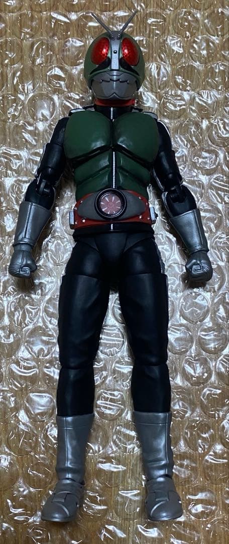 S.H.Figuarts 真骨彫製法 仮面ライダー 新1号 開封済み