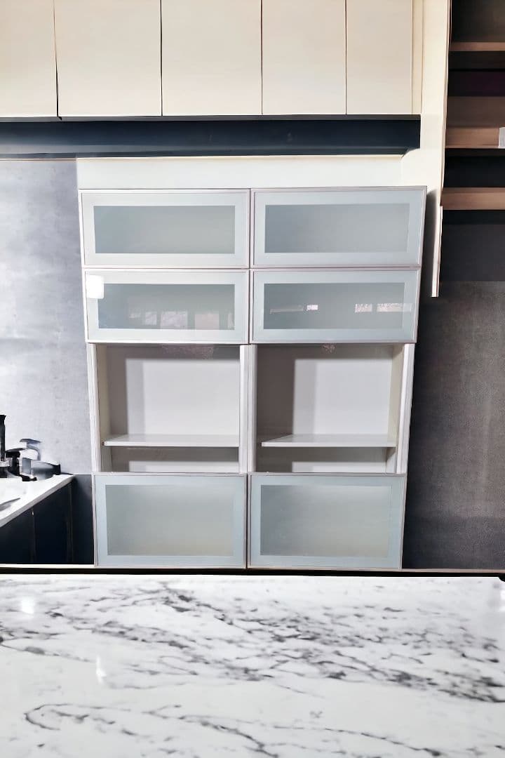 ヨーロッパ製 最高級 カウンタートップ ガラスフロント スライド ユニット