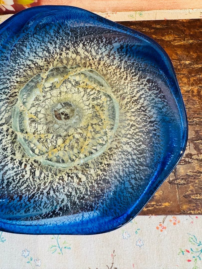 琉球ガラス 稲嶺盛吉作 土紋二色楕円皿