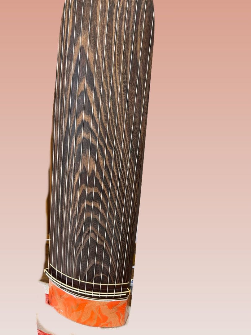 【週末SALE】お値下げ歓迎！　琴 13弦 木製 赤花柄カバー　付属品有り