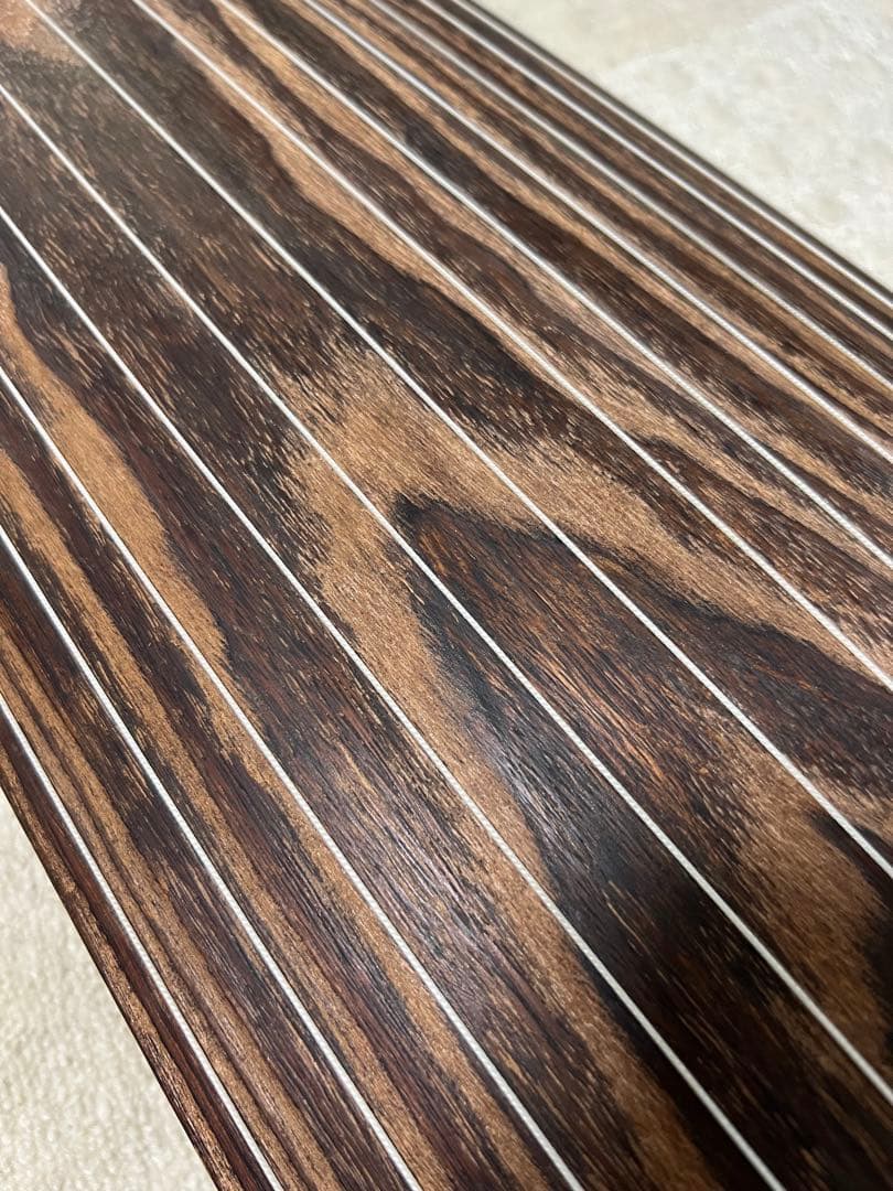 【週末SALE】お値下げ歓迎！　琴 13弦 木製 赤花柄カバー　付属品有り