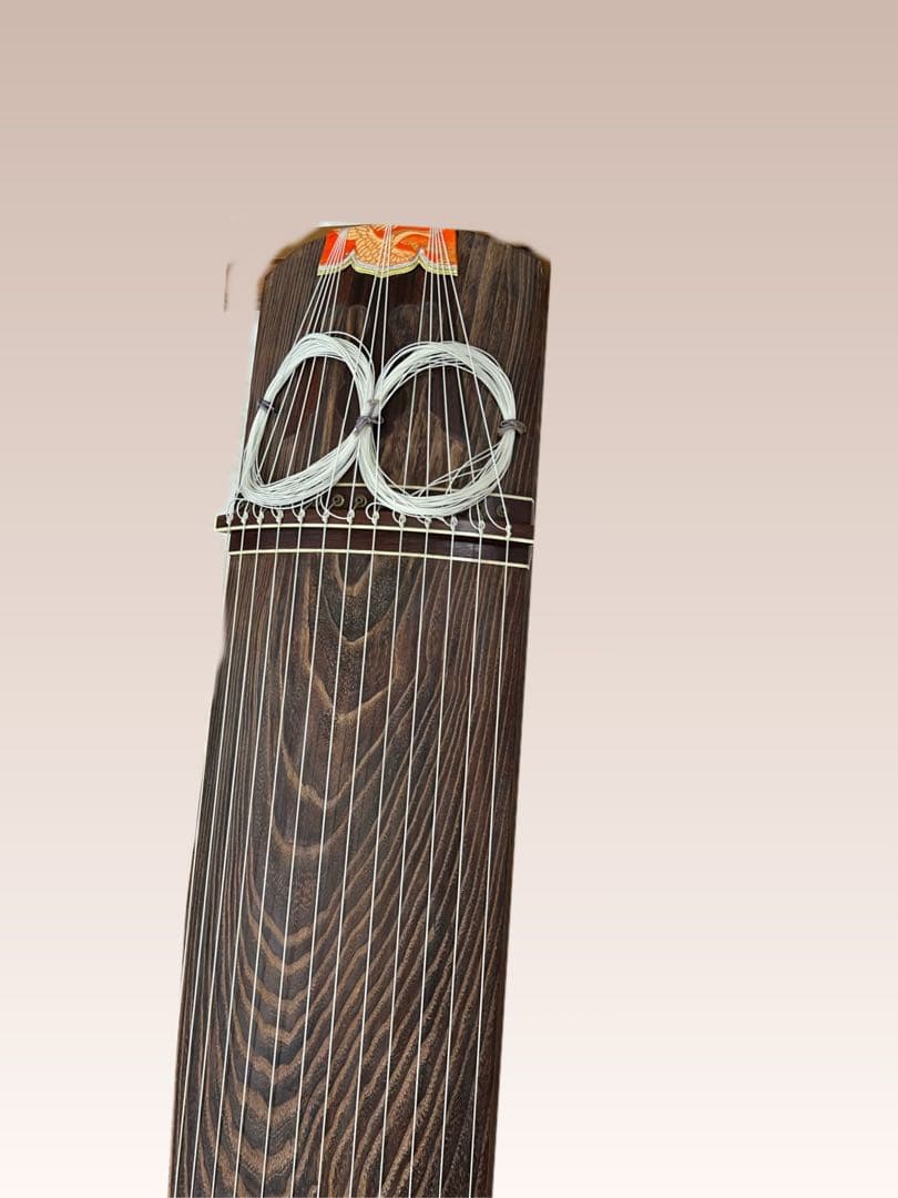【週末SALE】お値下げ歓迎！　琴 13弦 木製 赤花柄カバー　付属品有り