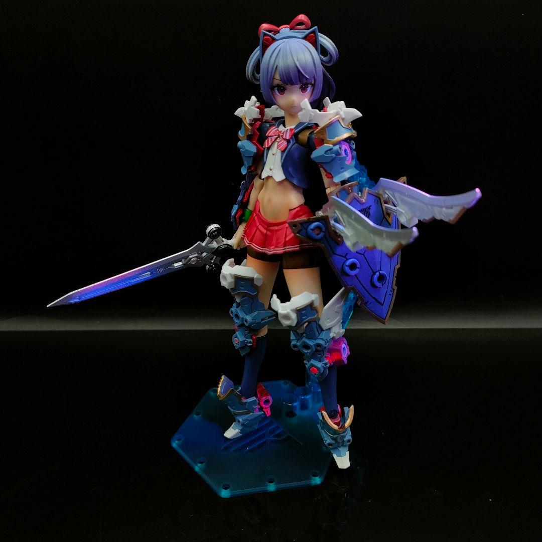 メガミデバイス BUSTER DOLL 重装甲パラディンナイト 塗装完成品