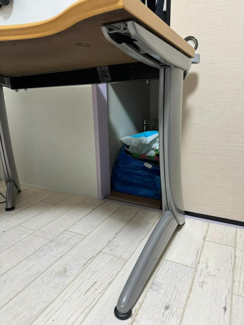 机　１６０ｃｍｘ１２０ｃｍ