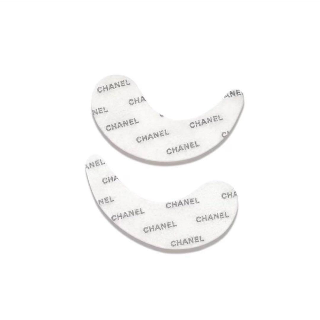 新製品　シャネル LL フラッシュ アイ 目もと用シートマスク