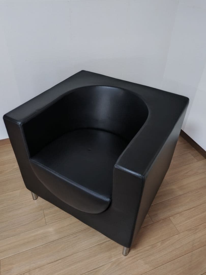 SWEDESE/ラウンジ 1pソファ 総革 デザイナーズ　未使用品 B