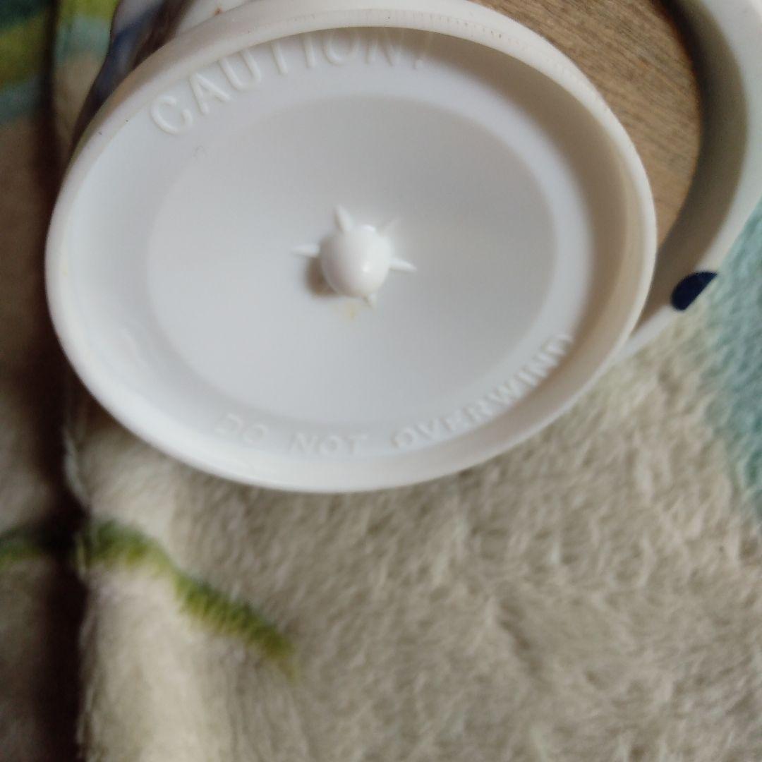 オルゴール　ハンドメイド　つやあり陶器　舞い踊るレディ　回転しながら奏でます