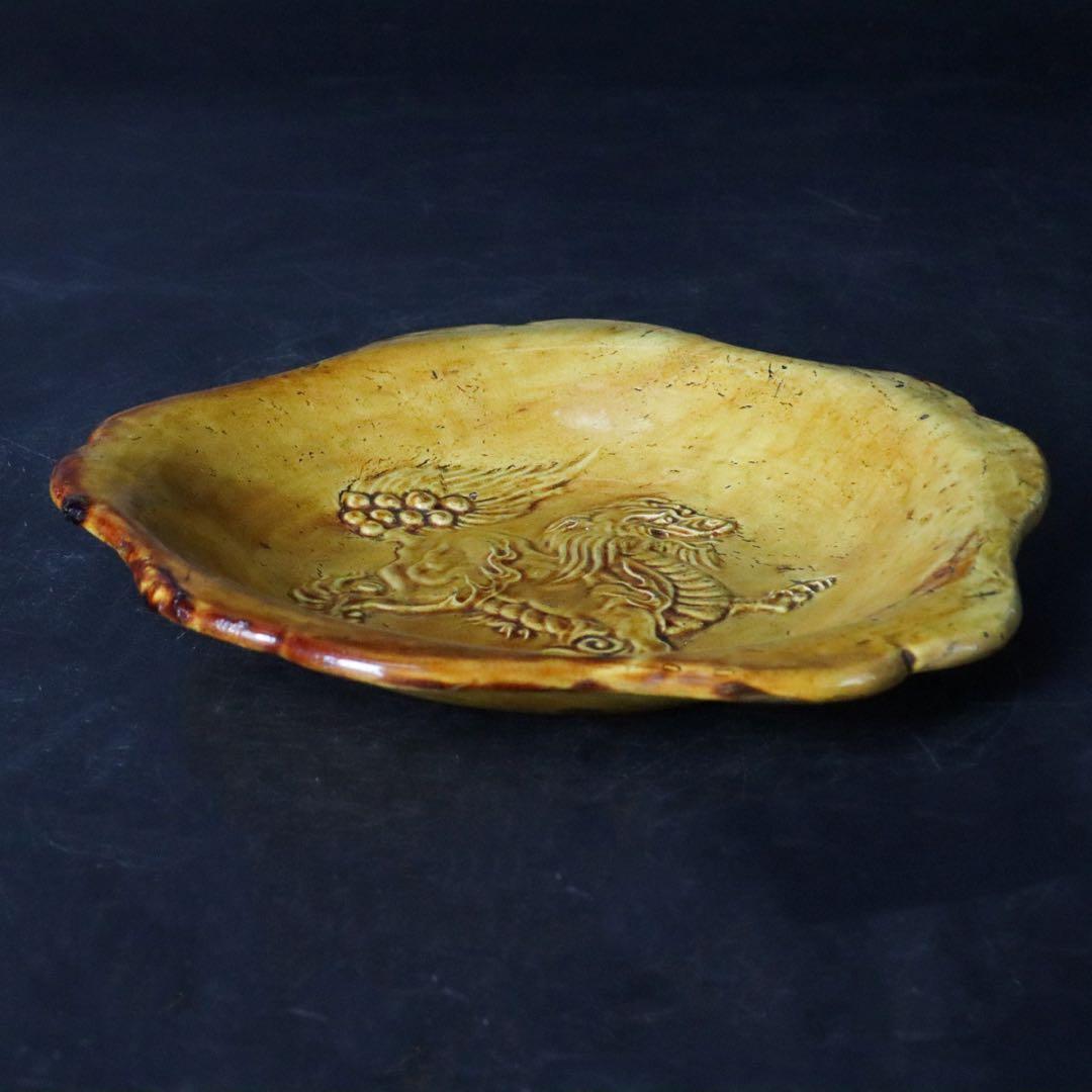 江戸時代 珉平焼 黄釉獅子図皿 木箱付 淡路焼 - メルカリ
