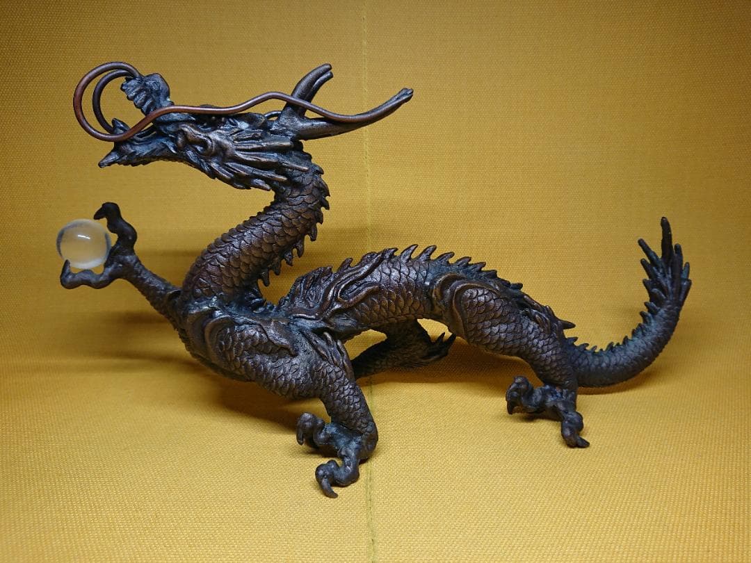 龍　銅製　ブロンズ像　2.5kg　置物　インテリア　工芸品　美術品　A2595