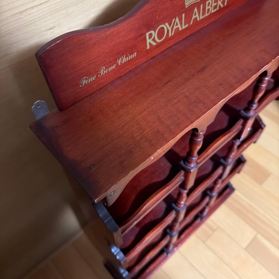 超希少ロイヤルアルバート カップボード