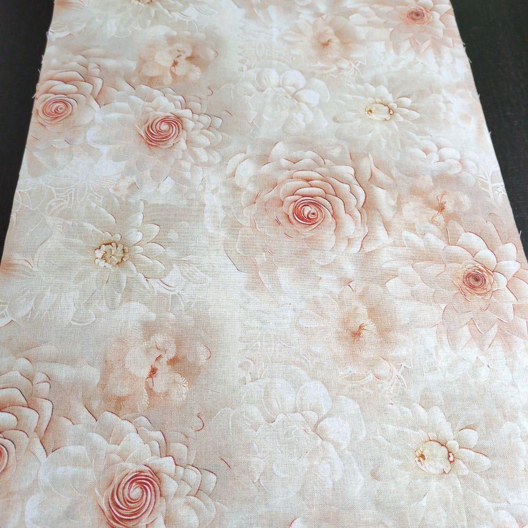 未使用 可愛い女の子パネル生地2枚＆花柄生地です。 - メルカリ