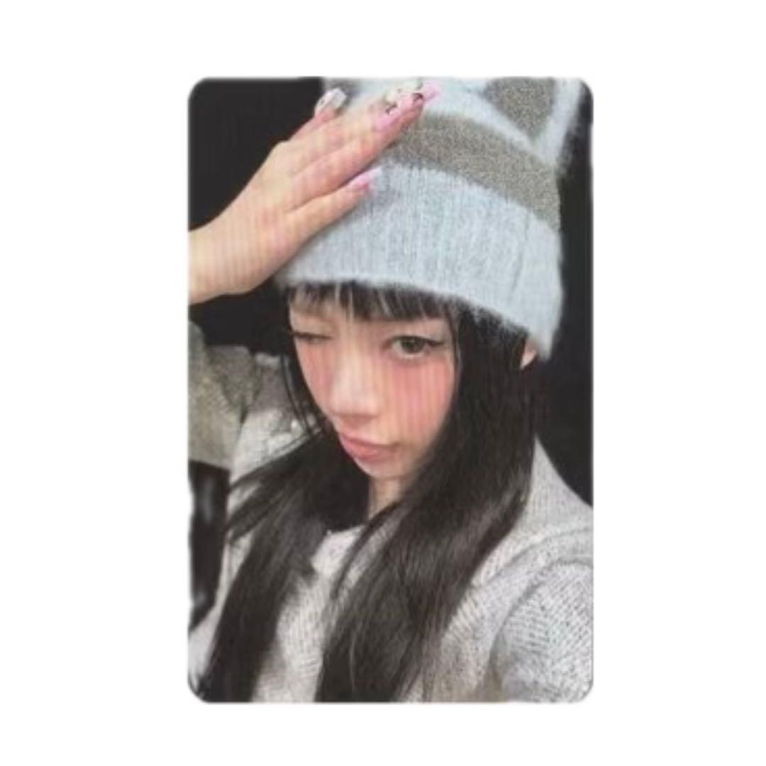 ILLIT モカ shopee kpopmerch ラキドロ トレカ ① - メルカリ