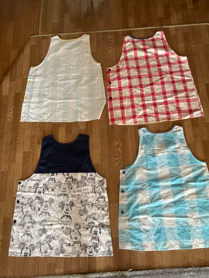 ディズニーキャラクターエプロン