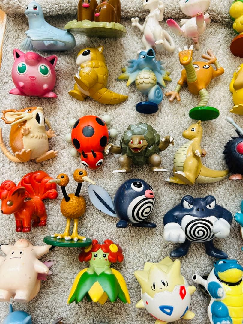 【初期】ポケモンフィギュア 約70体 その他　まとめ売り