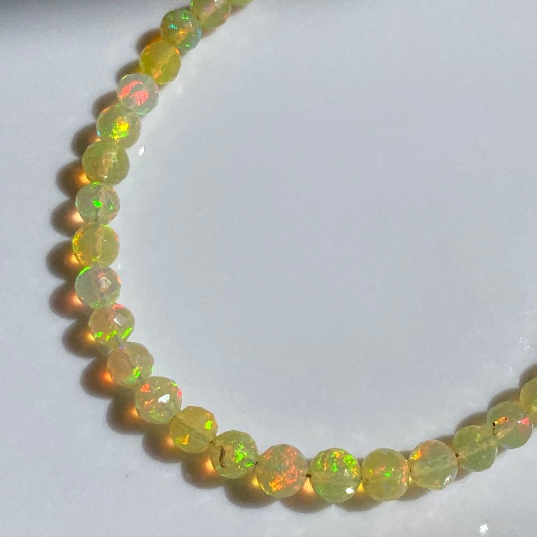 14kgf 高品質　エチオピアオパール ブレスレット 天然石