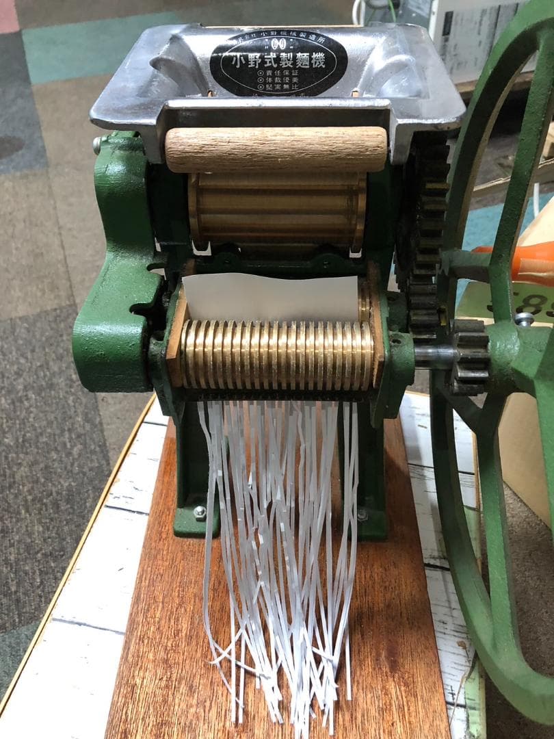Y♢589 小野式製麺機 1型 片刃 ※丸ハンドル（希少！）