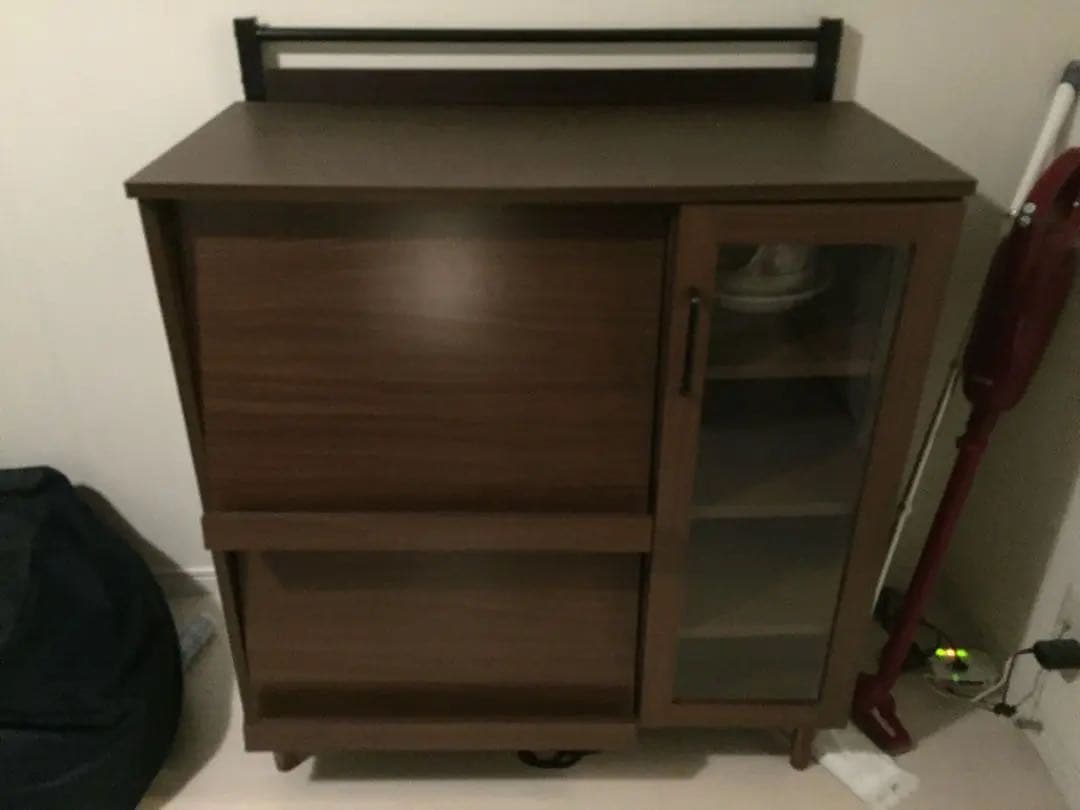 食器棚&ベッド&本棚