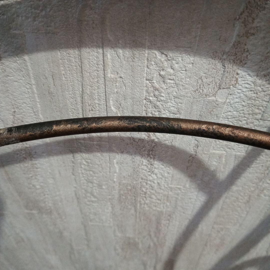 アンティークアイアンスタンドチェア型　金属製プランターラック