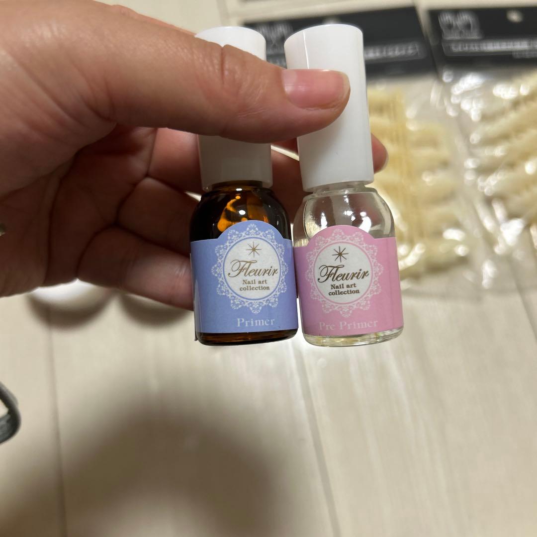 フルーリア　パウダー、リキッドセット