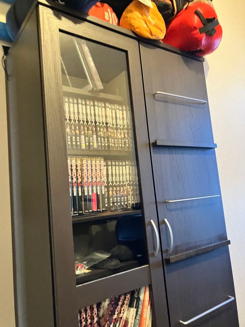 本棚　ダークブラウン 木製 スライド本棚 ガラス扉　ラック付き