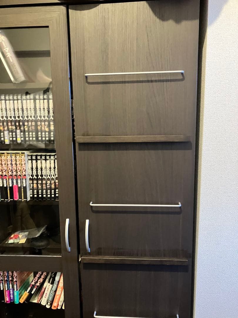 本棚　ダークブラウン 木製 スライド本棚 ガラス扉　ラック付き