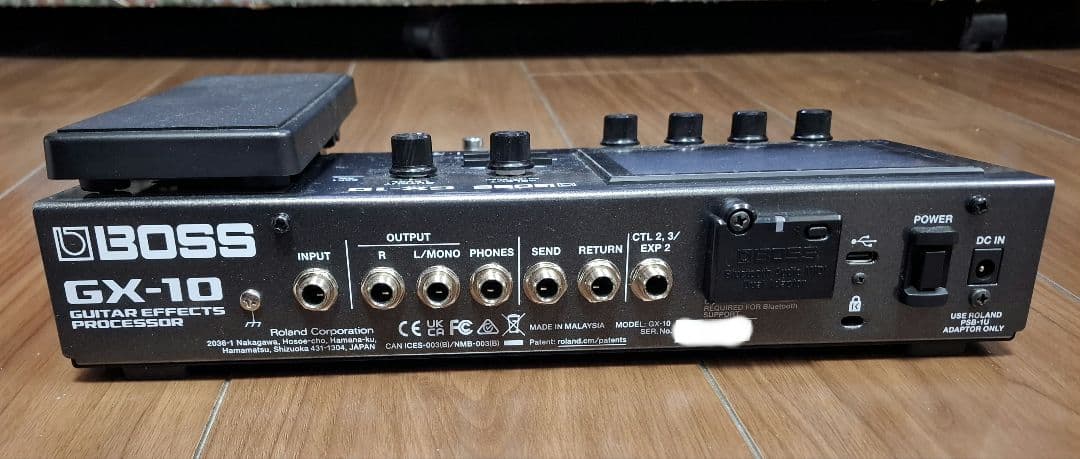 BOSS GX-10 bluetoothアダプタなど付属
