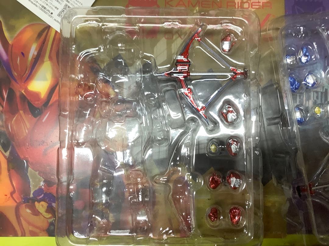 S.H.Figuarts フィギュアーツ　仮面ライダー鎧武