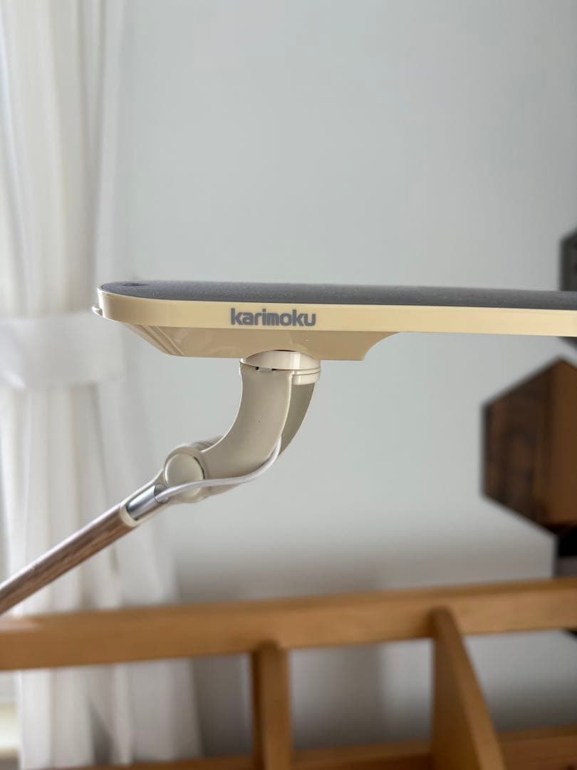 karimoku 学習机 LEDライト付き
