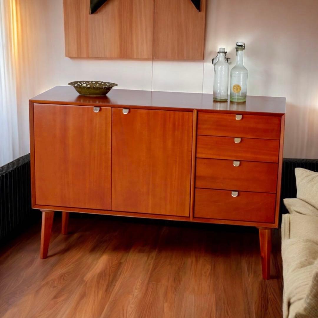 E リビングボード 北欧 スタイリッシュ キャビネット