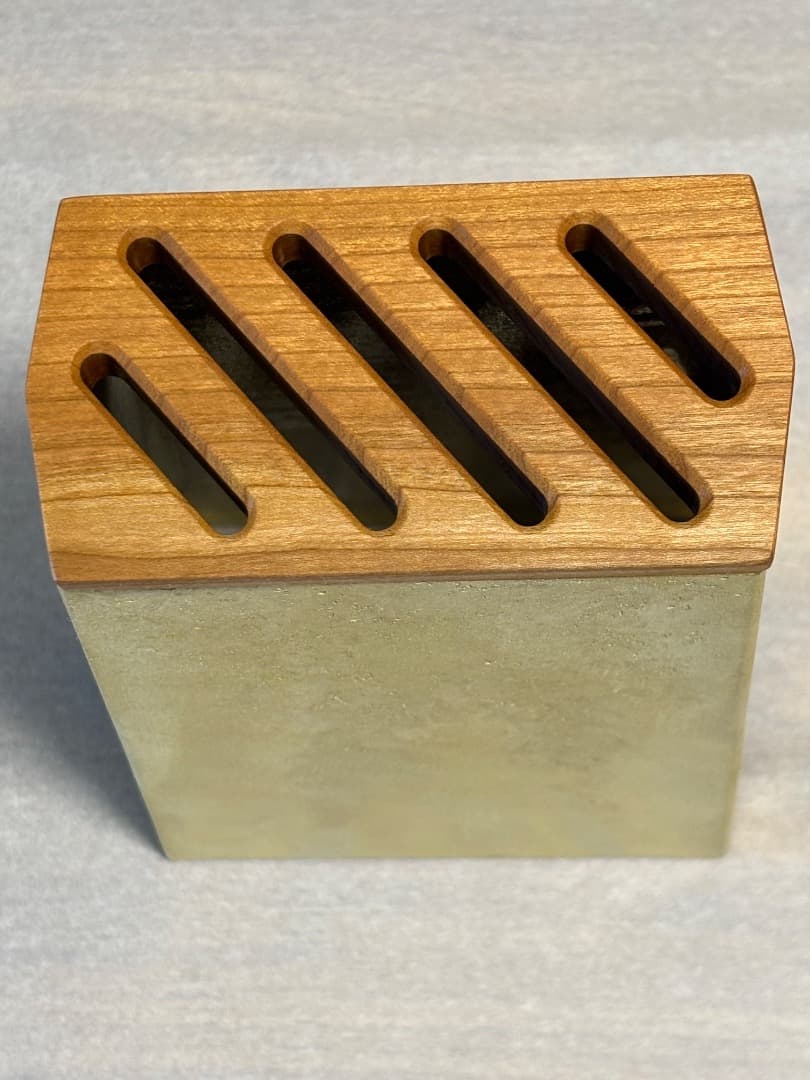 FUTAGAMI 包丁立て