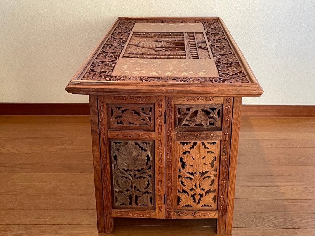 アジアン家具 インド製 サイドテーブル 木彫り 折り畳み式 アンティーク