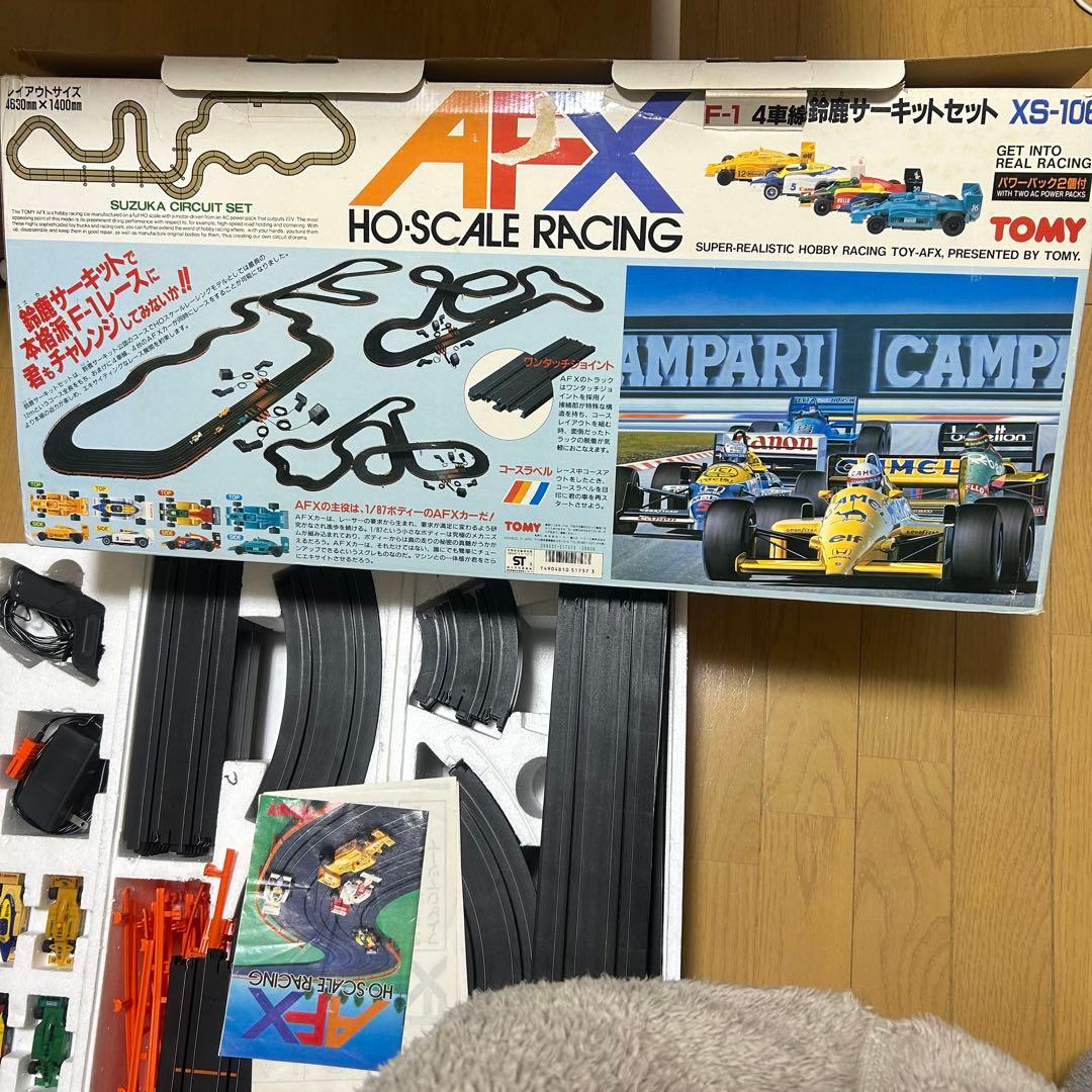 AFX HOスケールレーシング 4車輪鈴鹿サーキットセット F-1 XS-106