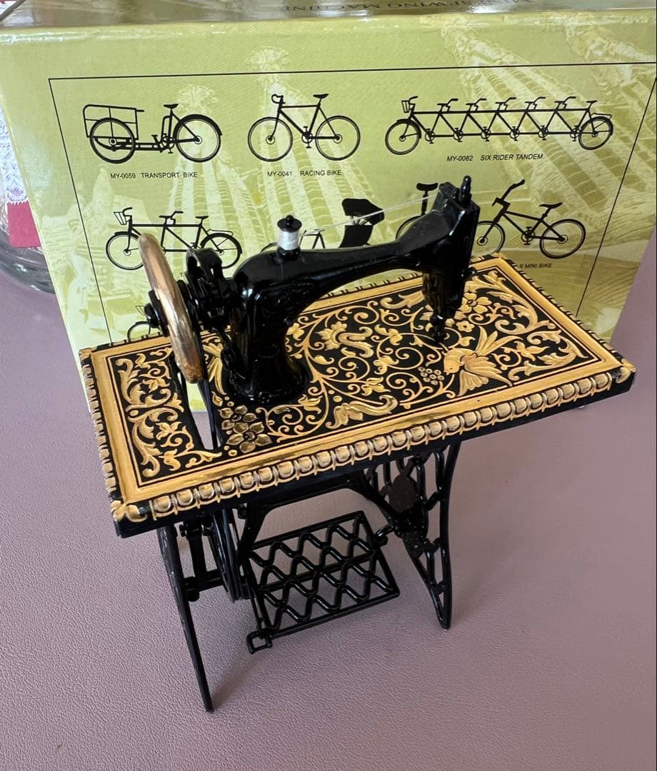 東京ディズニーランドシンデレラ城ミシン