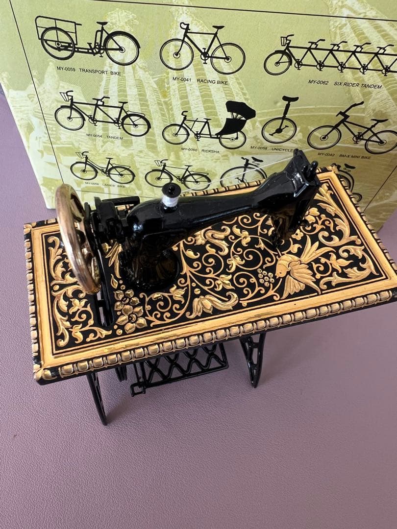 東京ディズニーランドシンデレラ城ミシン