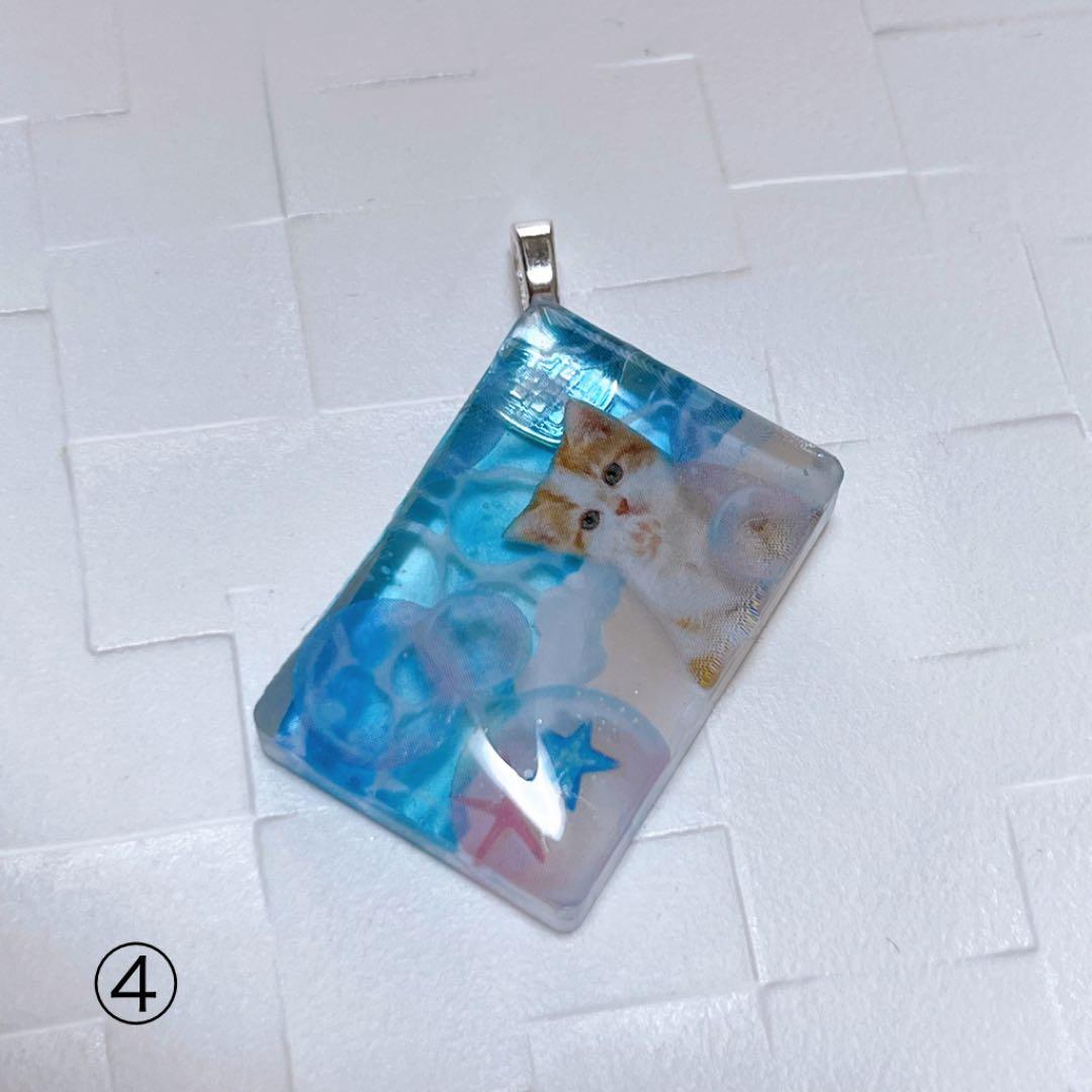 ひなた様お取置きです。レジンヘアゴム 猫ちゃんの夏休みNo.612