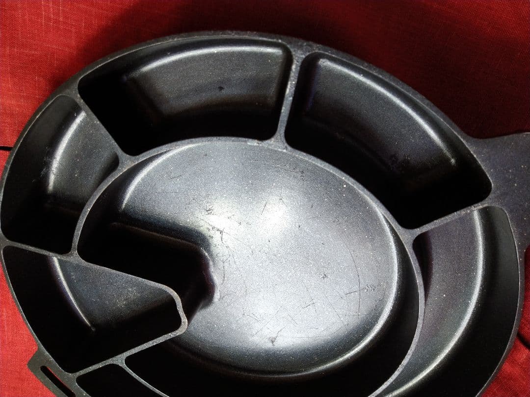 ♥再ブーム大人気⬛【本場韓国・高級鉄鍋】チーズタッカルビ・オリジナル鍋 ⬛１鍋